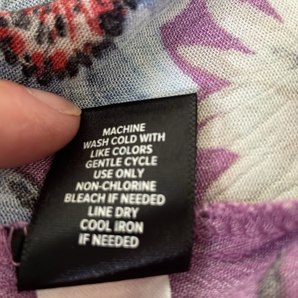 Torrid Tops Bundle, size 1X - Picture 11 of 14